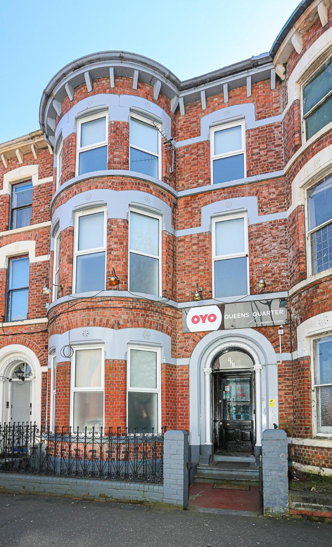 Отель Oyo Queens Quarter Белфаст